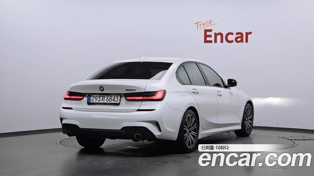 BMW 3-Series G20 320i M Sport - фото 1