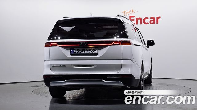 Kia Carnival 4-го поколения 9-Seater Signature - фото 2