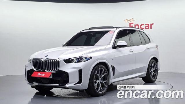 BMW X5 G05 xDrive 40i M Sport - фото 0