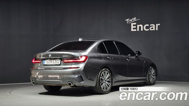 BMW 3-Series G20 320i M Sport - фото 1