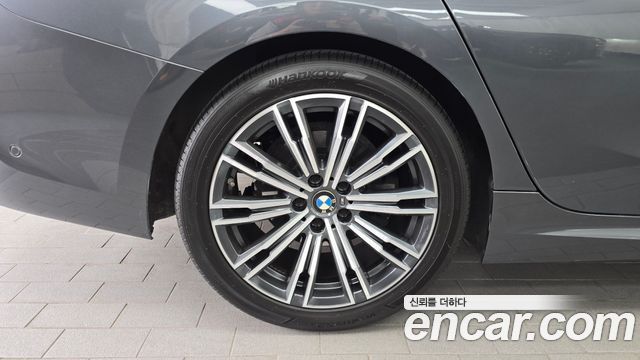 BMW 3-Series G20 320i M Sport - фото 4