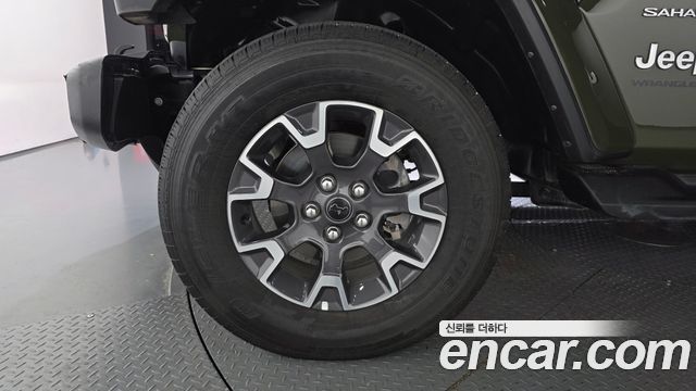 Jeep Wrangler JL 2.0 Sahara Power Top 4Door - фото 4