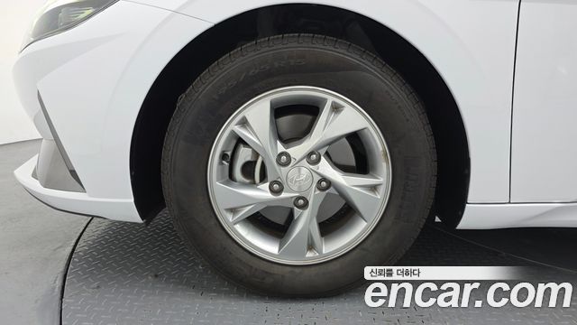 Hyundai Avante CN7 1.6 Modern - фото 4