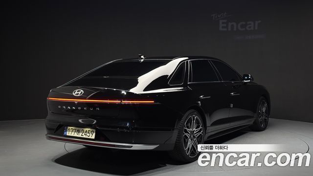 Hyundai Grandeur GN7, гибрид Exclusive - фото 1