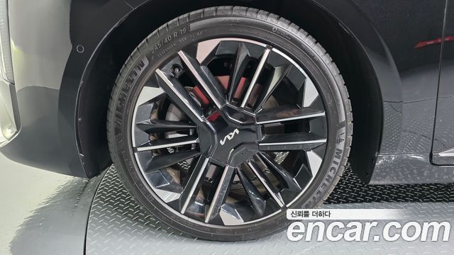 Kia K8 Новый 2.5 Gasoline 2WD Signature - фото 4