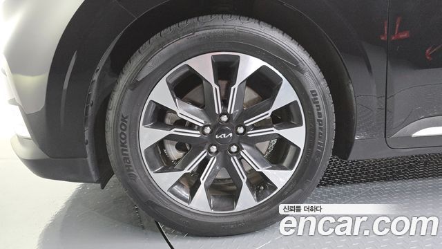 Kia Carnival 4-го поколения Gasoline 7-Seater Signature - фото 4