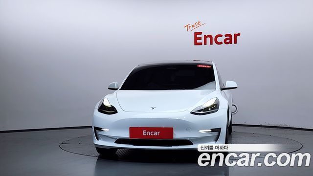 Tesla Model 3 Long Range AWD - фото 1