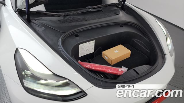 Tesla Model 3 Long Range AWD - фото 4