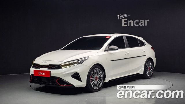Kia K3 Новый 2-го поколения 1.6 Turbo GT 5Door Signature - фото 0