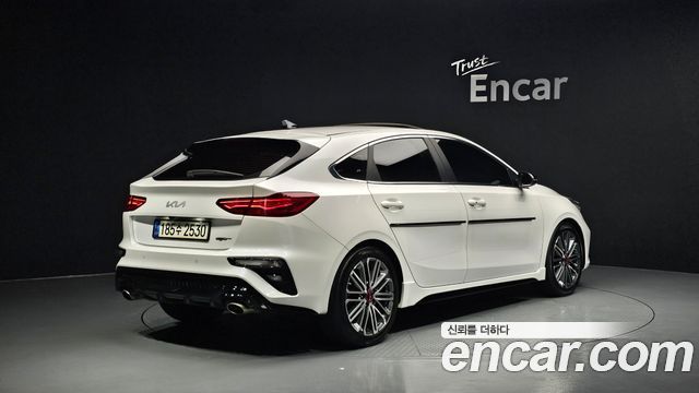 Kia K3 Новый 2-го поколения 1.6 Turbo GT 5Door Signature - фото 1