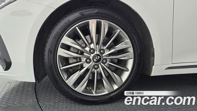 Kia K5 Новый 2-го поколения 2.0 Noblesse - фото 4