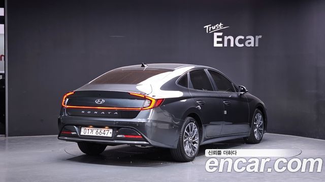 Hyundai Sonata DN8 2.0 Premium Plus - фото 1
