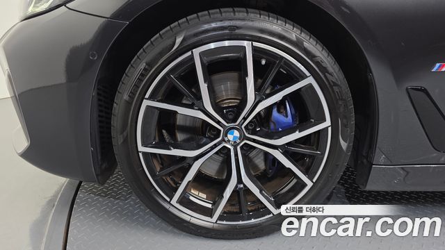 BMW 5-Series G30 530i M Sport Package - фото 4