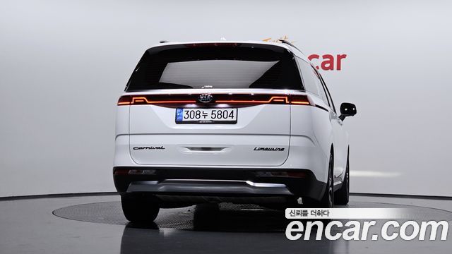 Kia Carnival 4-го поколения 7-Seater Signature - фото 3