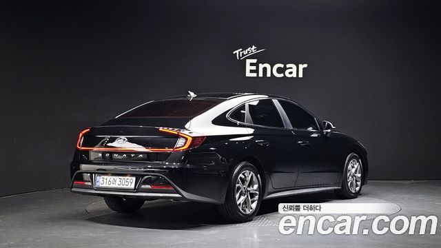 Hyundai Sonata DN8 2.0 Premium - фото 1