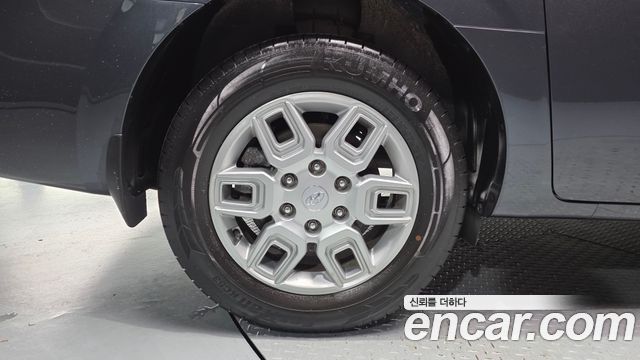 Hyundai Staria Cargo 5-Seater Modern - фото 4