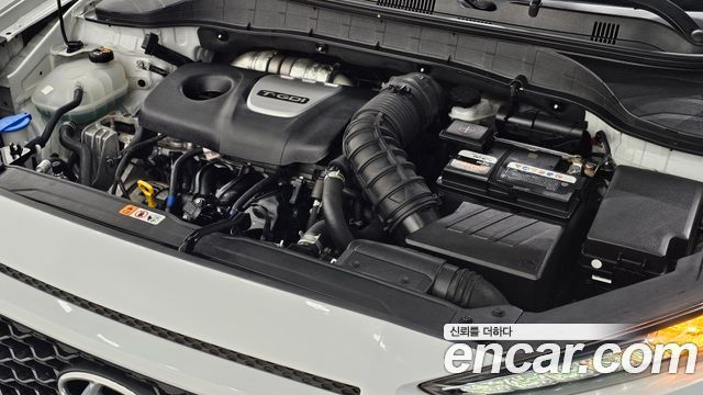 Hyundai Kona 1.6 Turbo 2WD Modern Tech - фото 4