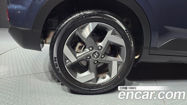Hyundai Venue 1,6 Premium - фото 4