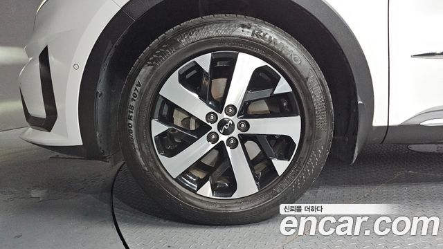Kia Sorento 4-го поколения Diesel 2.2 2WD Signature - фото 3