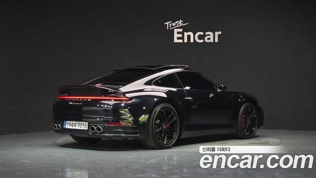 Porsche 911 Carrera S - фото 0