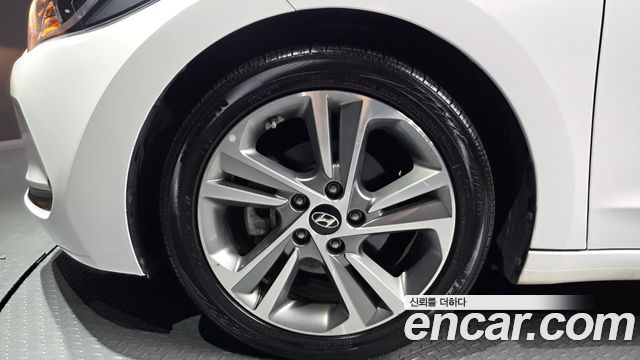 Hyundai Avante AD 1.6 GDI Value Plus - фото 3