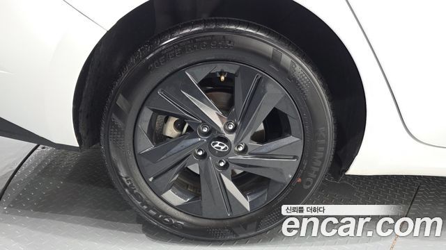 Hyundai Avante CN7 1.6 Modern - фото 4