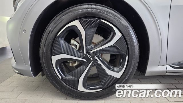 Kia EV6 Long Range 4WD GT Line - фото 4
