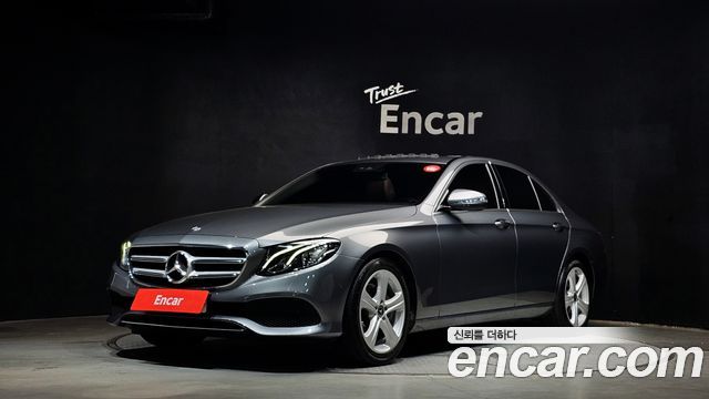 Mercedes-Benz E-Class W213 E200 Avantgarde - фото 0