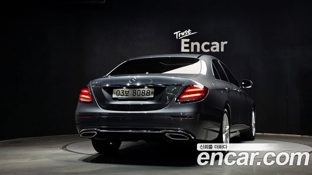 Mercedes-Benz E-Class W213 E200 Avantgarde - фото 3