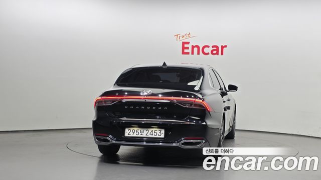 Hyundai Grandeur Новый IG 3.0 LPi Rent Car Modern - фото 3