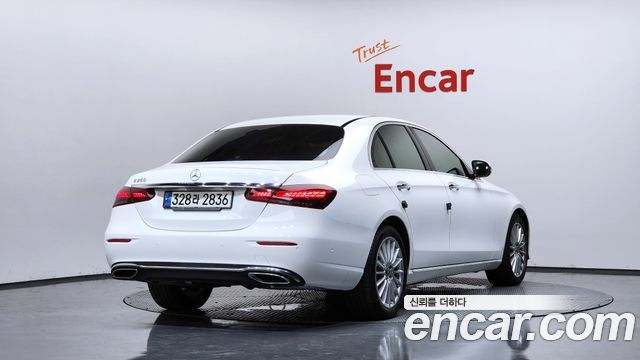 Mercedes-Benz E-Class W213 E250 Exclusive - фото 1