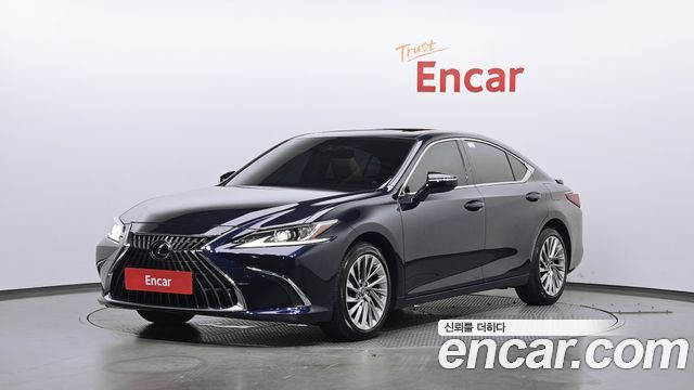 Lexus ES 7-го поколения Luxury Plus - фото 0