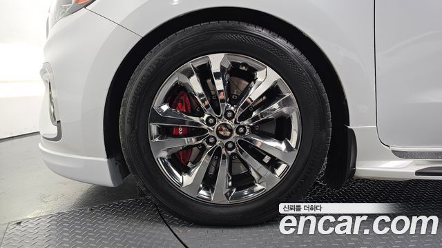 Kia Carnival Совершенно новый 9-Seater Noblesse Special - фото 4