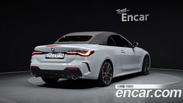 BMW 4-Series G22 420i M Sport Convertible - фото 1