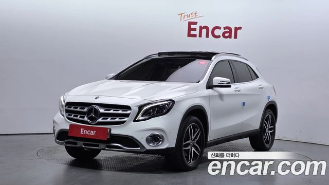 Mercedes-Benz GLA-Class X156 GLA220 Premium - фото 0