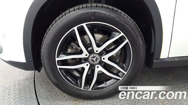 Mercedes-Benz GLA-Class X156 GLA220 Premium - фото 4