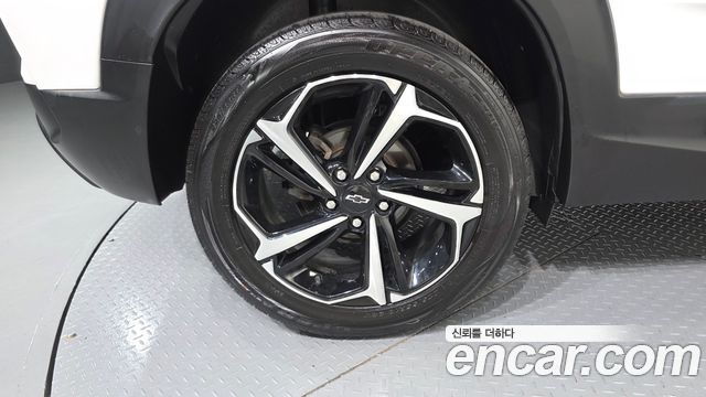 Chevrolet (GM Daewoo) Trailblazer 1.3 Turbo 4WD RS - фото 4
