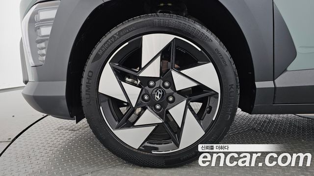 Hyundai Kona SX2 Gasoline 1.6 Turbo 2WD Premium - фото 3