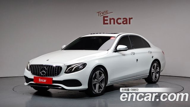 Mercedes-Benz E-Class W213 E300 Avantgarde - фото 0