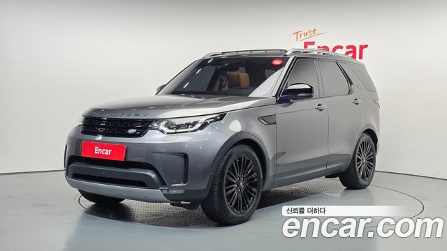 Land Rover Discovery 3.0 SD6 HSE Luxury - фото 0