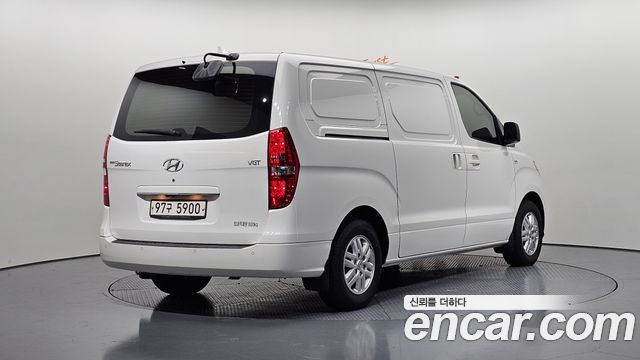 Hyundai Starex Новый Van 3-Seater Smart - фото 1