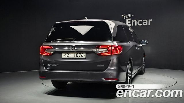 Honda Odyssey 3.5 5th - фото 3