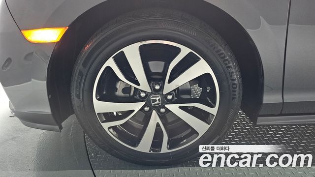 Honda Odyssey 3.5 5th - фото 4