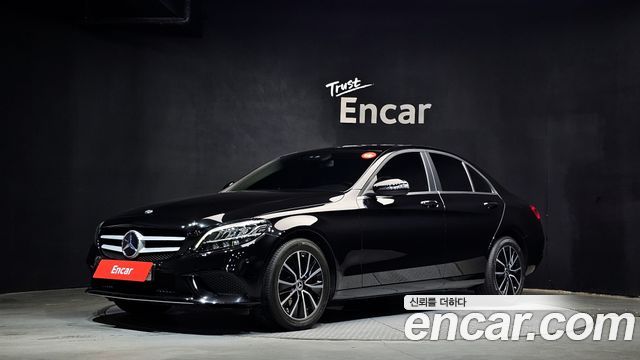 Mercedes-Benz C-Class W205 C200 - фото 0