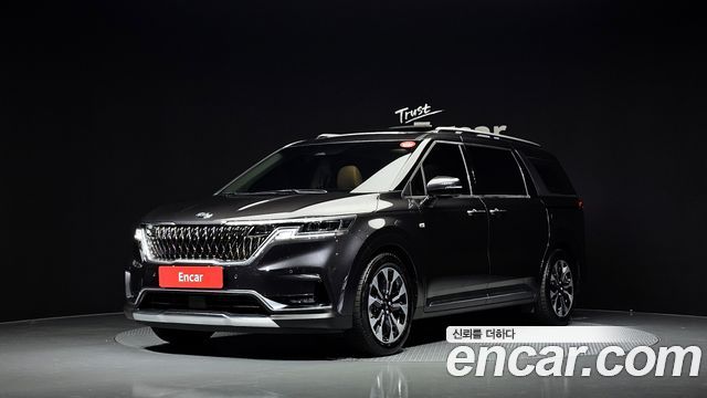 Kia Carnival 4-го поколения 9-Seater Signature - фото 0