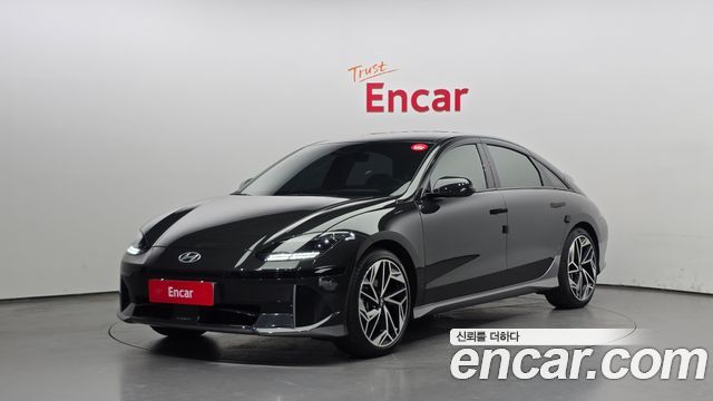 Hyundai Ioniq6 Long Range AWD Exclusive + - фото 0