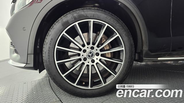 Mercedes-Benz GLC-Class X253 GLC300 4MATIC AMG Line - фото 4