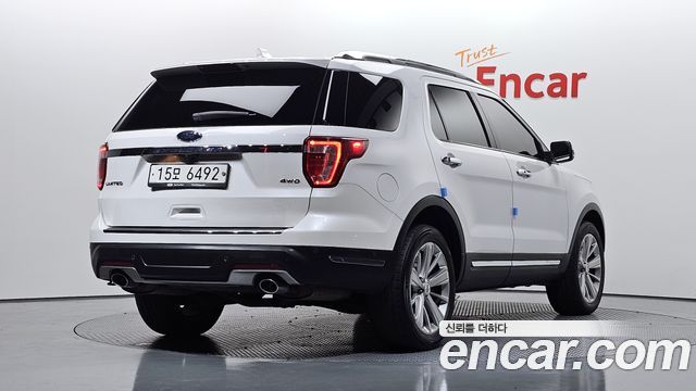 Ford Explorer 3.5 Limited 4WD 5th - фото 1
