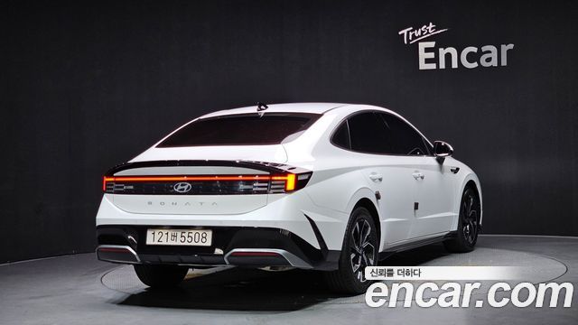 Hyundai Sonata DN8 2.0 Premium - фото 1