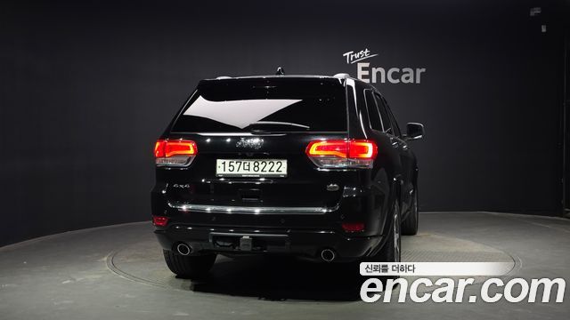 Jeep Cherokee 3.6 Overland WK2 - фото 2